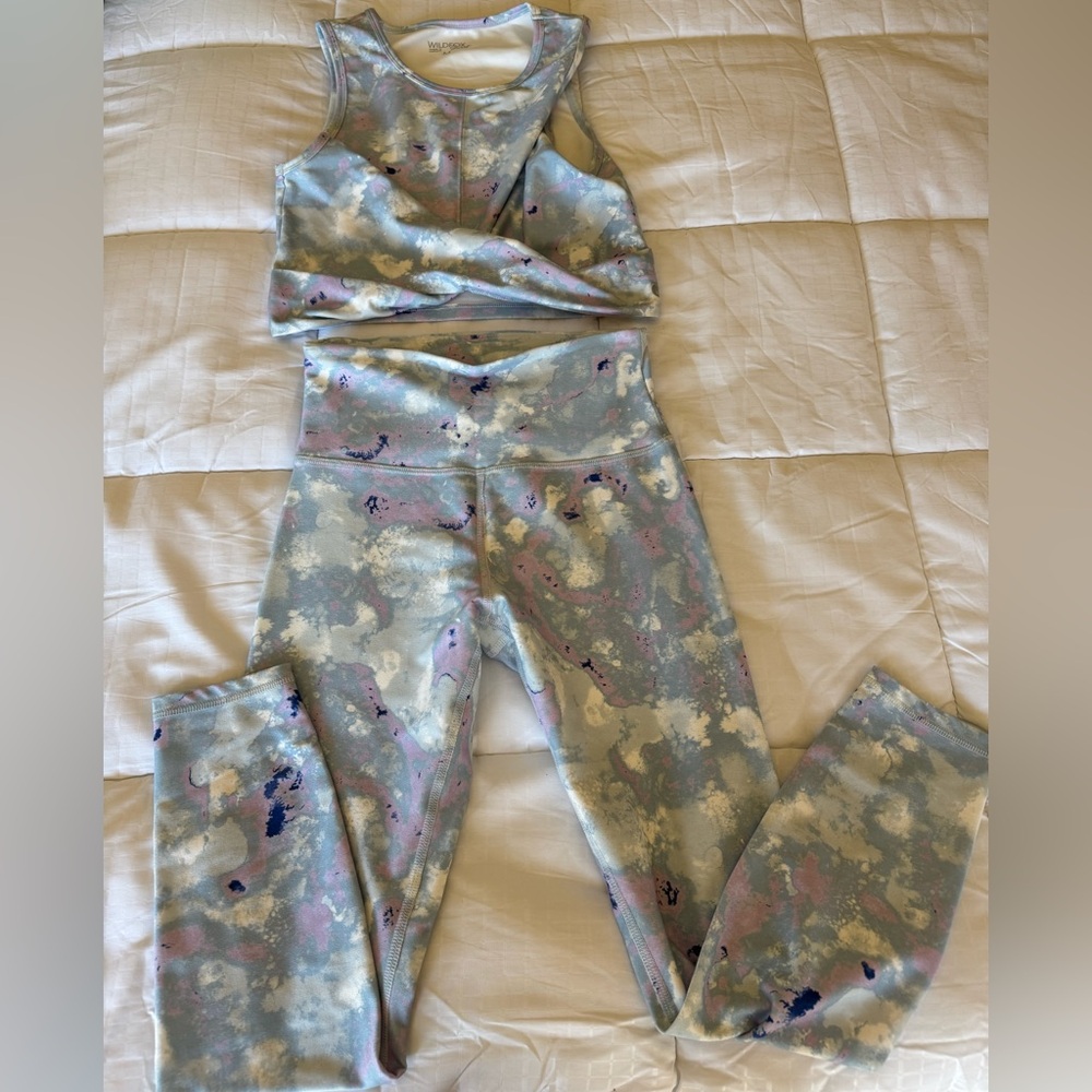 WildFox Workout Set Size M